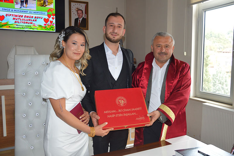 Mehmet Demir nikah