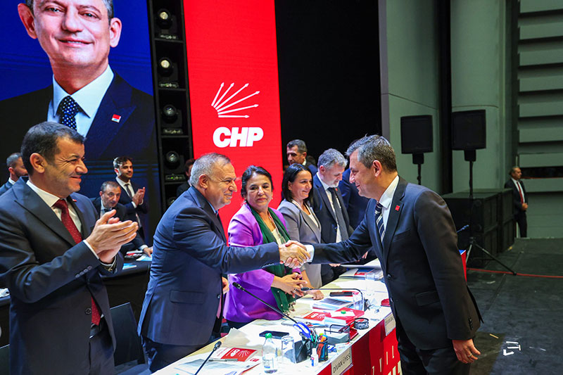 CHP'nin 20. Olağanüstü Tüzük kurultayı 1