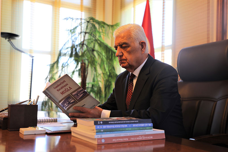 Muğla Büyükşehir Belediye Başkanı (MBB) Dr. Osman Gürün